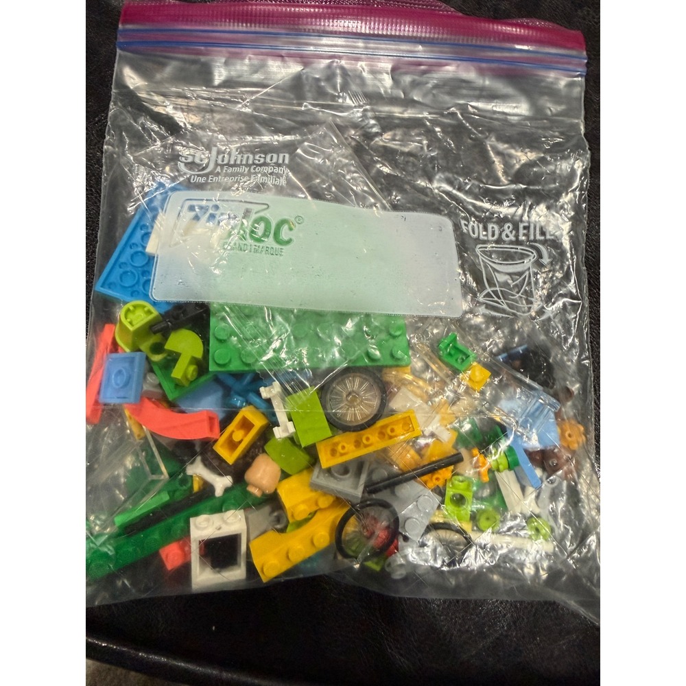 LEGO friends 41738 Building Blocks Mixed Lot Bricks Figures Accessories complete - Picture 3 of 3